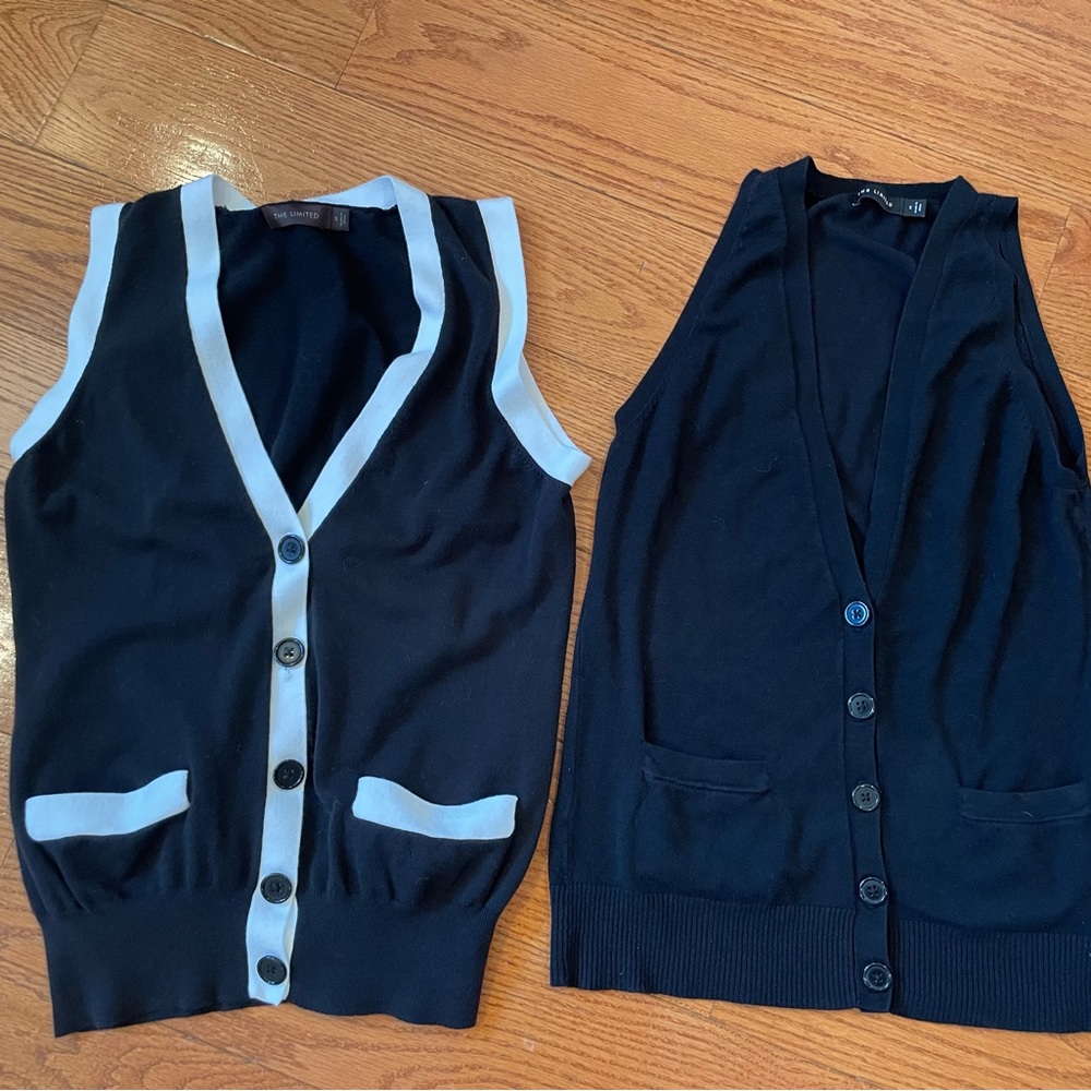 Bundle of 2 Sweater Vests – Size Small | Preppy Classic Layering Staples